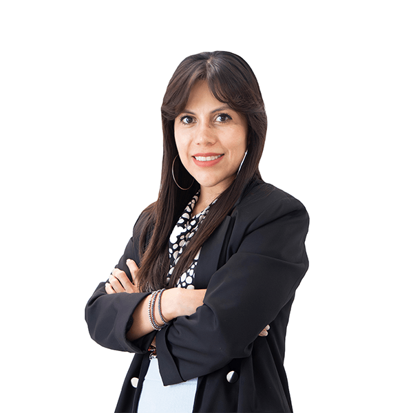 Portrait of Mariana Martínez, Gerente de Operaciones